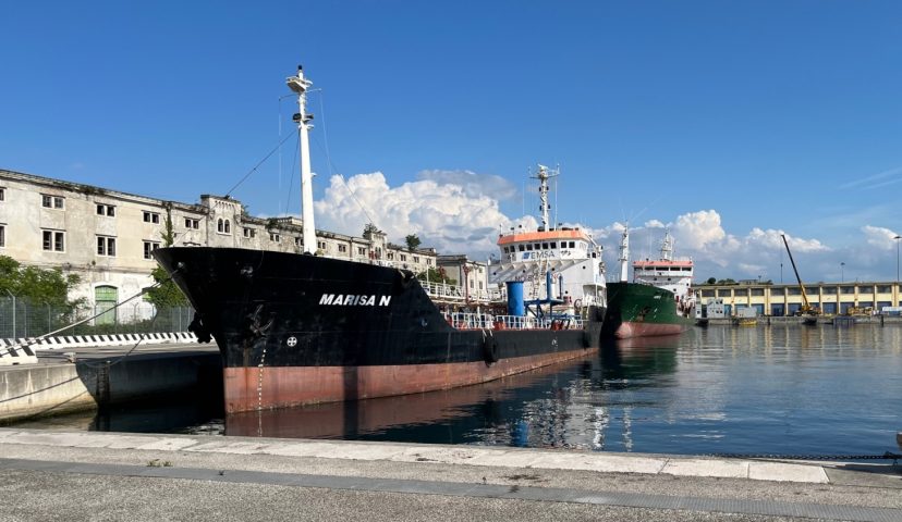 Nuova asta per le navi di Giuliana Bunkeraggi: offerta ridotta a 840mila euro