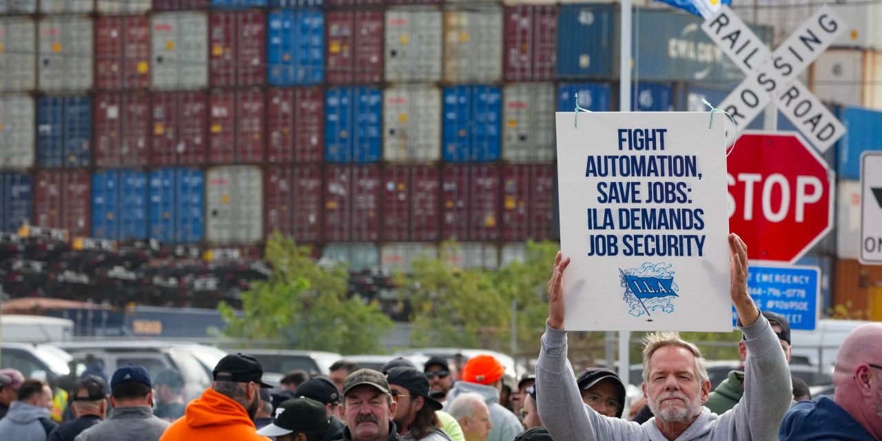 Sciopero portuali Usa contro automazione e stipendi bassi<h2 class='anw-subtitle'>Attese ripercussioni a livello internazionale per gli stop sulla East Coast e sul Golfo del Messico</h2>